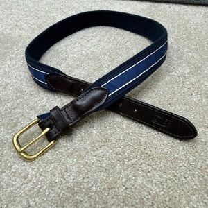 Vineyard Vines blue white stripe golf belt men's size 30 (1.25" wide)